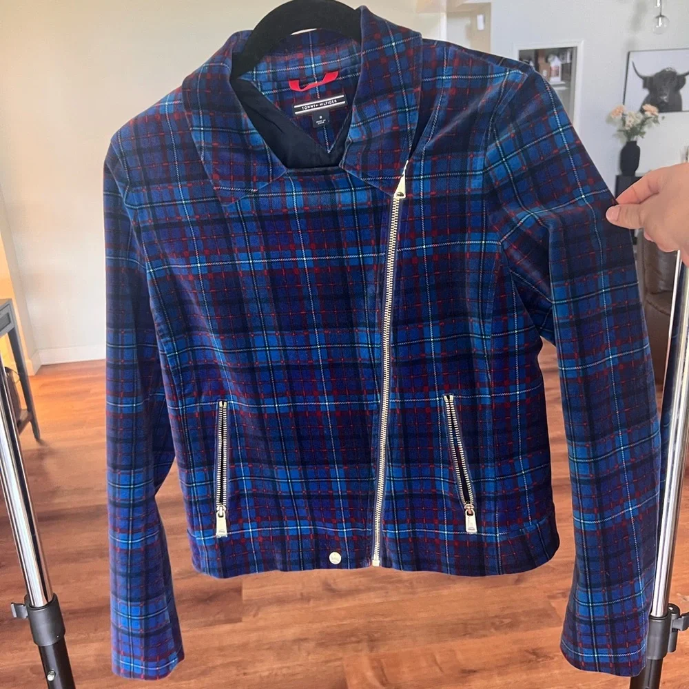 Tommy Hilfiger Women's Blue and Red Plaid Blazer - Picture 5 of 5